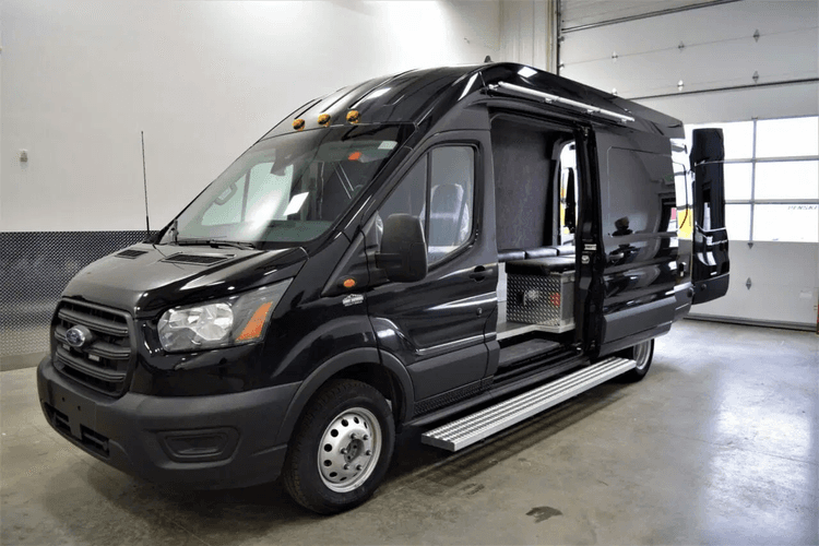 Install of commercial unit before van delivery at Adventure Point.