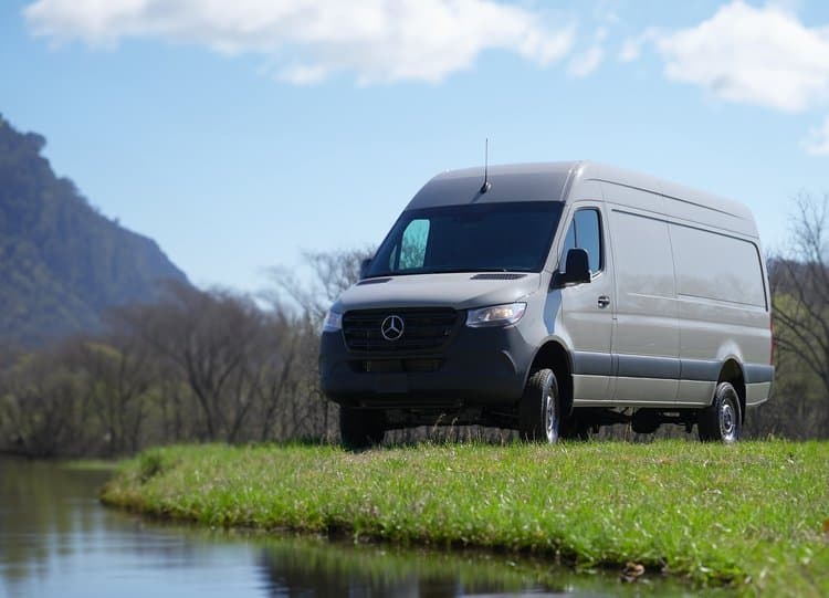 OZK Adventure Point setting on location in the Ozarks.